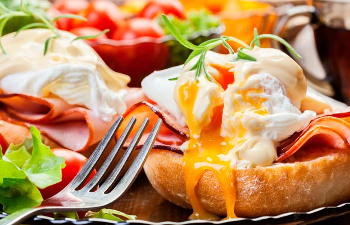 Breakfast restaurants in Pensacola and Pensacola Beach, Florida